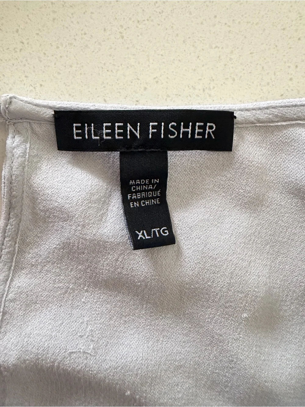 Eileen Fisher System 100% Silk Size XLarge Light Gray Top 3/4 Sleeves Crew Neck